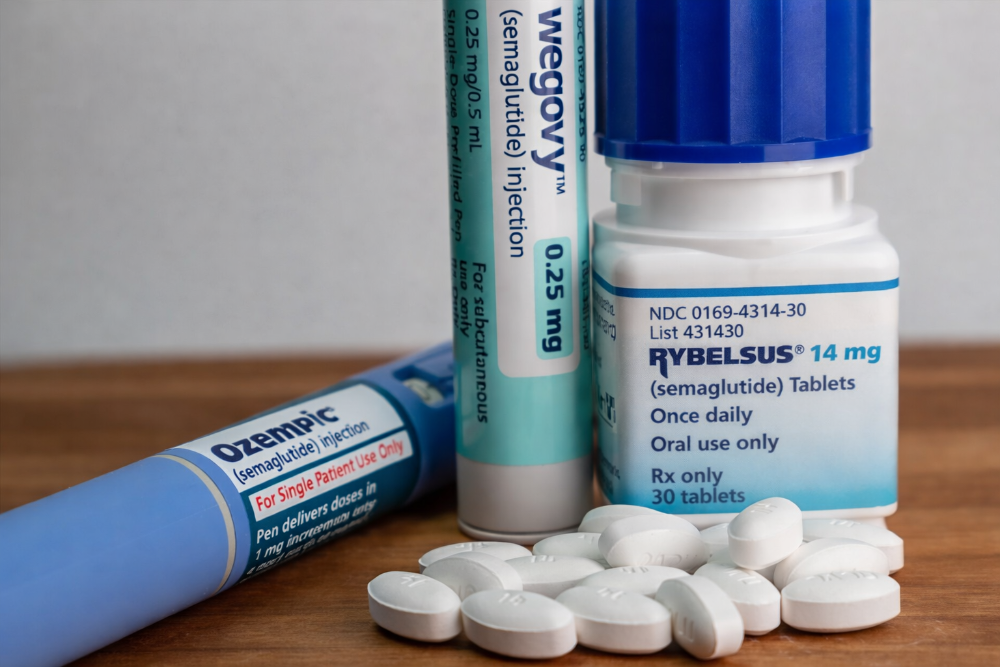 8 units of semaglutide ✨ Transform Your Weight Loss Journey with Semaglutide & Tirzepatide! ✨  Curious about how these medications can help you reach your weight loss  goals? Swipe through to learn about the general dosing